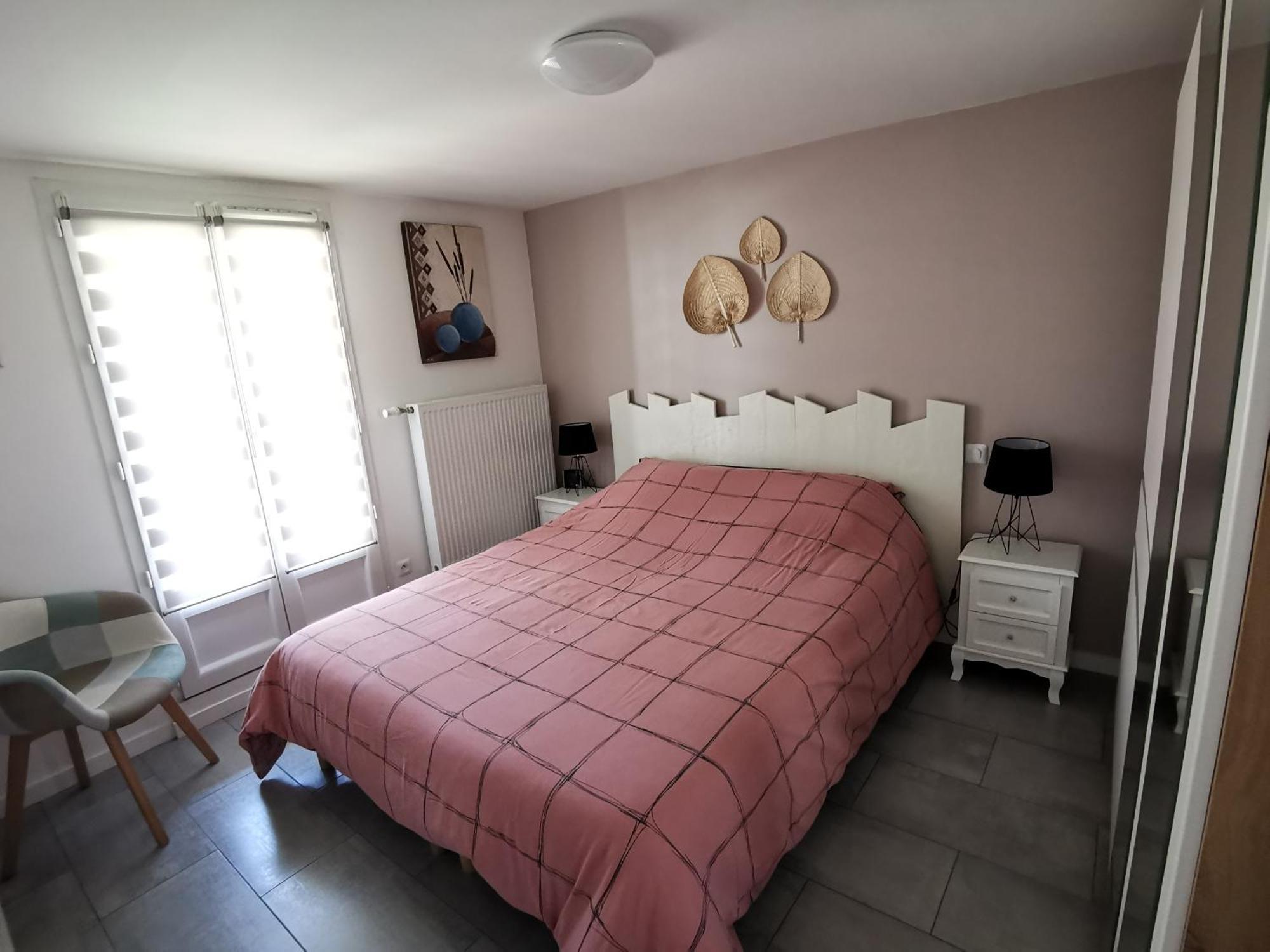 Agréable logis au calme avec jardin entre PARIS et EURODISNEY Rosny-sous-Bois Exterior foto